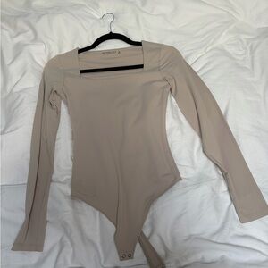 Abercrombie & Fitch Taupe Long Sleeve Bodysuit